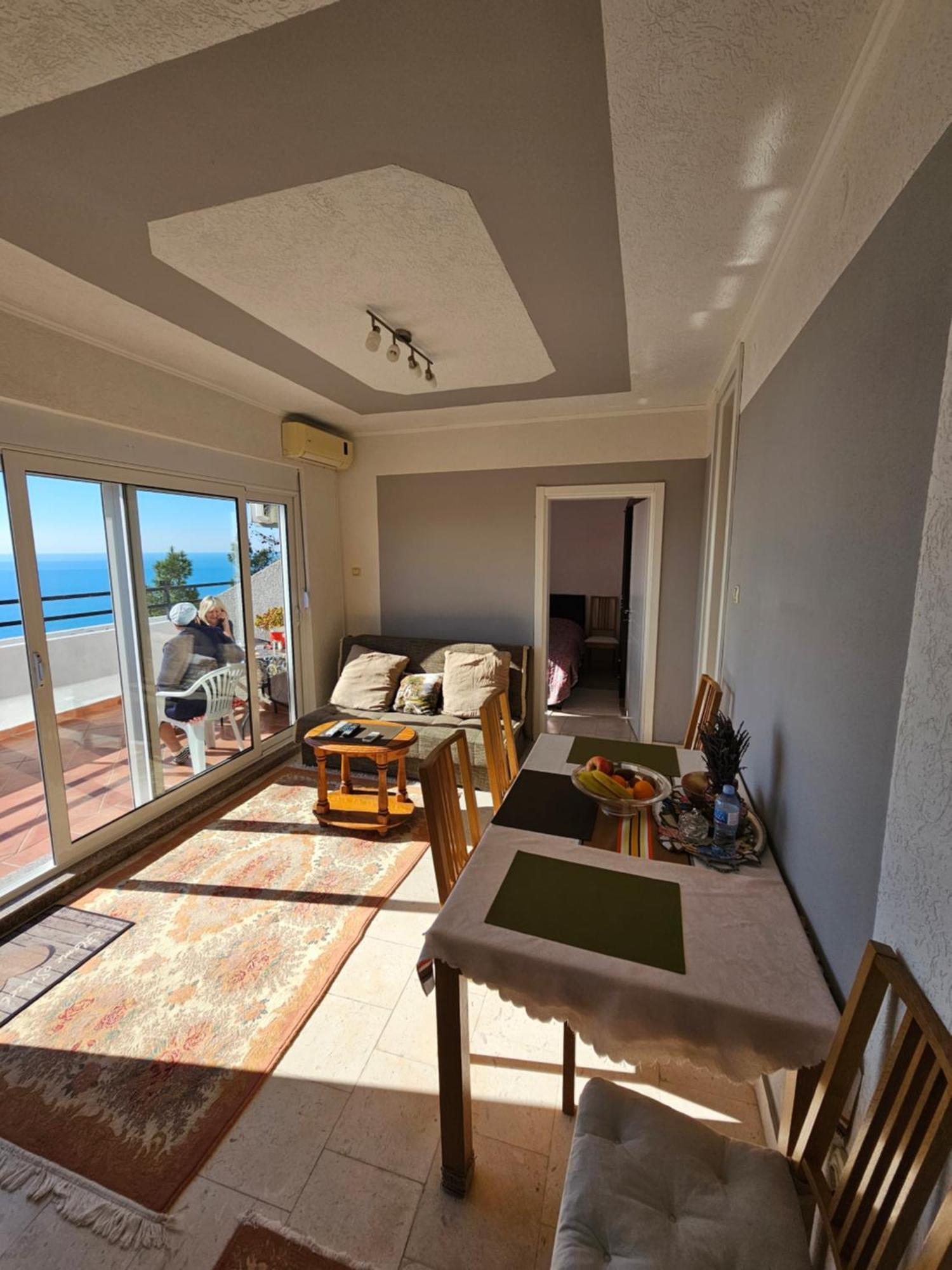 Apartment Ralf Ulcinj Buitenkant foto