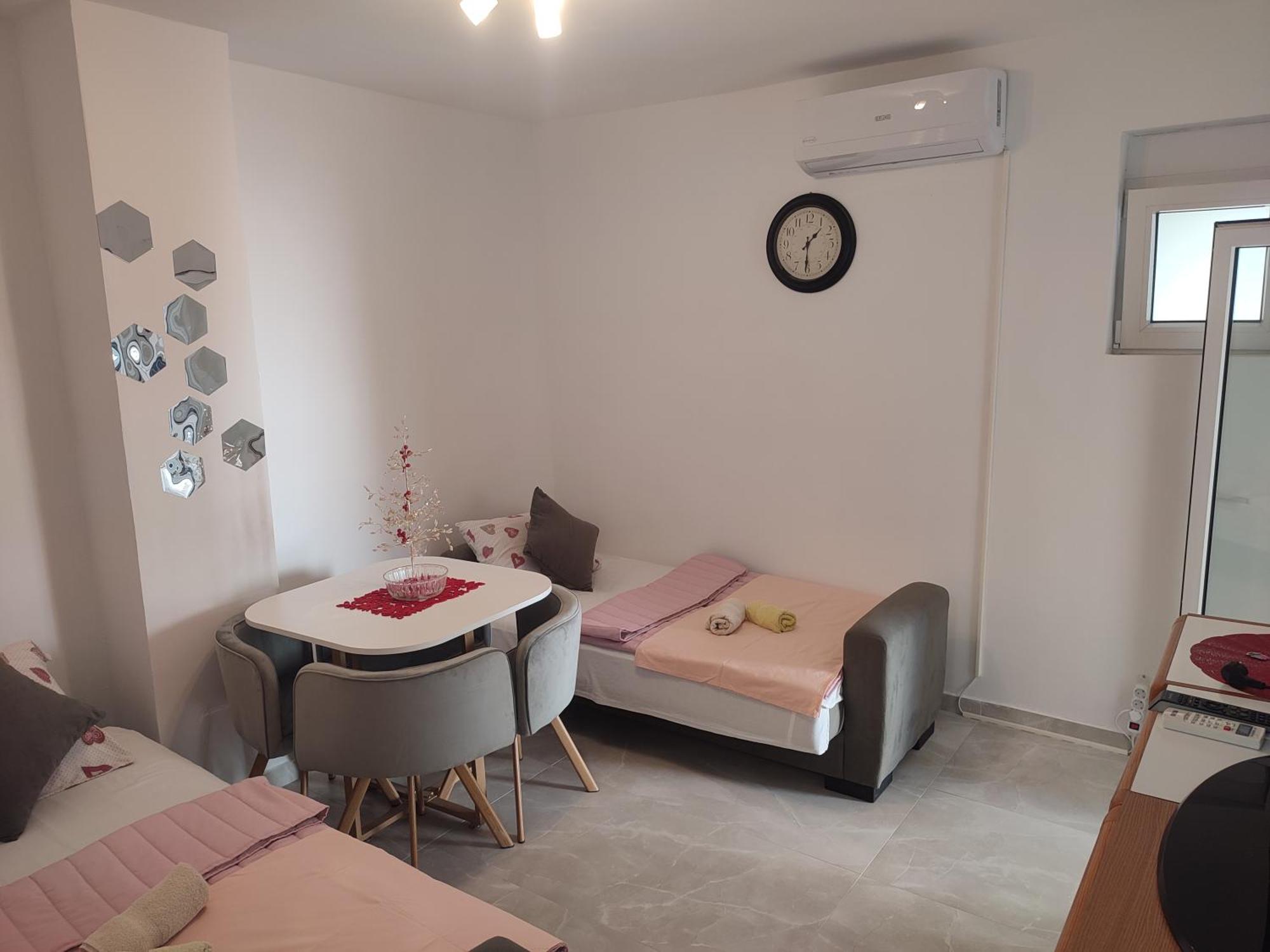 Apartment Ralf Ulcinj Buitenkant foto
