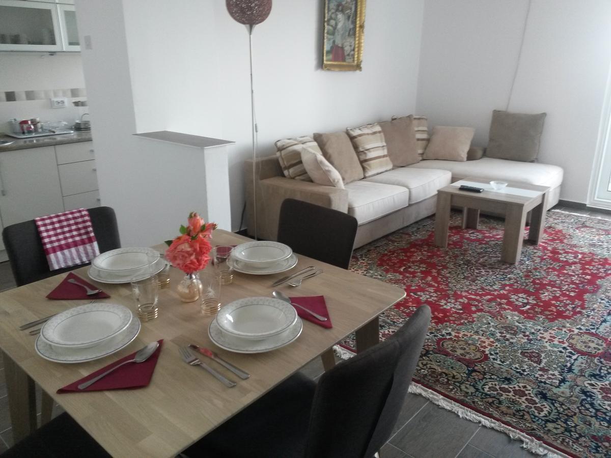 Apartment Ralf Ulcinj Buitenkant foto